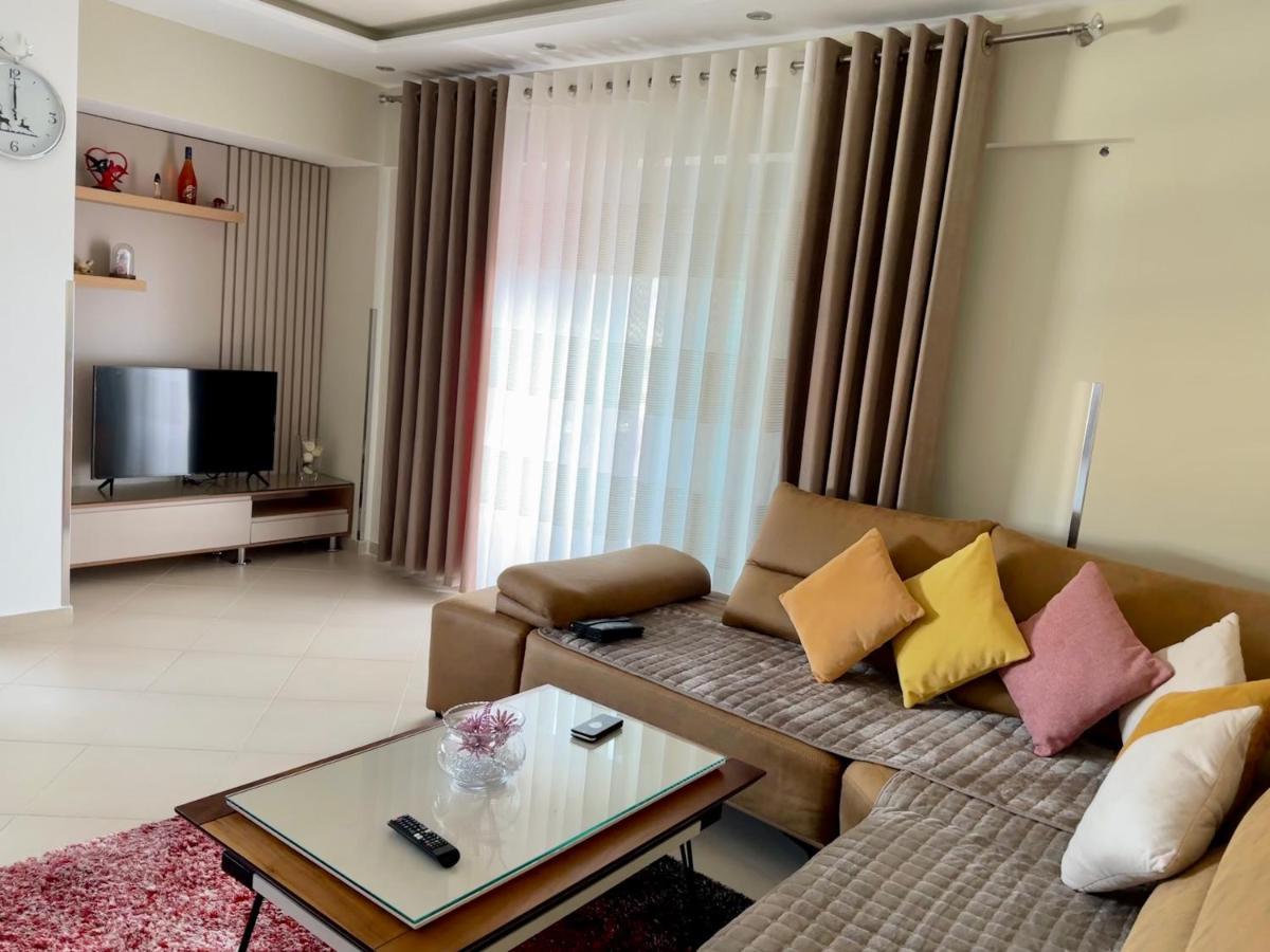 Hotel Queen Isabella Premium Vlorë Exteriér fotografie