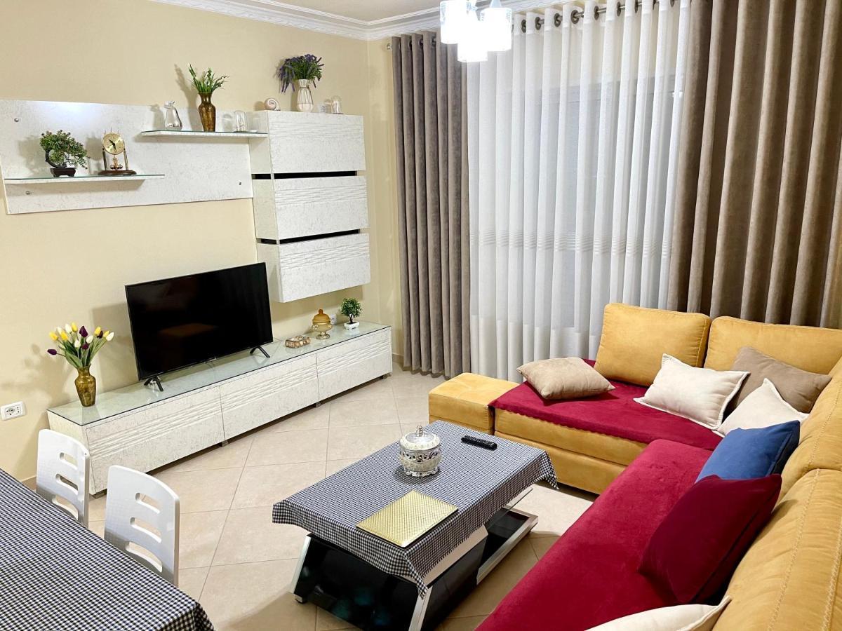 Hotel Queen Isabella Premium Vlorë Exteriér fotografie